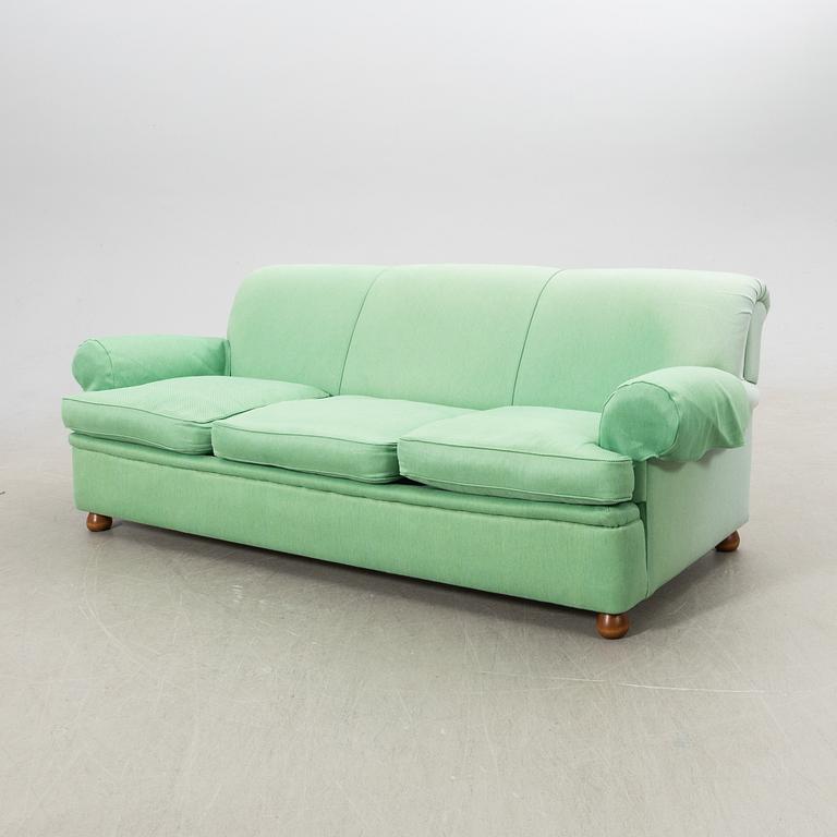Josef Frank, Sofa model 703 for the company Svenskt Tenn.
