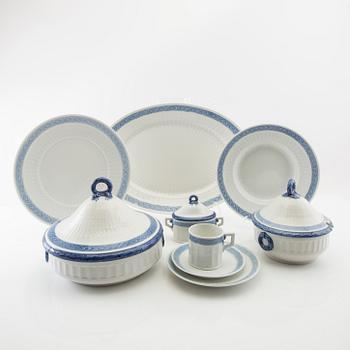 Arnold Krogh, servis ca 66 dlr ”Blå vifte”, Royal Copenhagen Danmark.