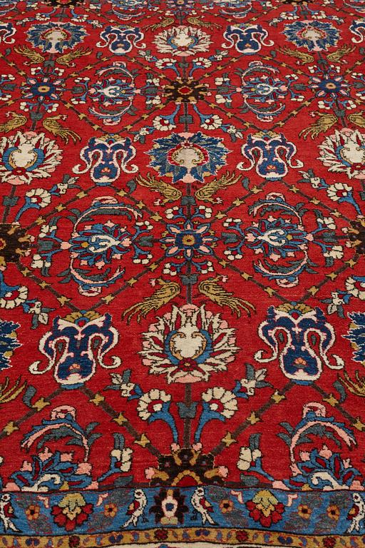 A CARPET, a semi-antique/old Veramin, ca 316,5 x 211 cm.