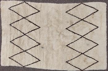 RYA, 1900-tal. Ca 195x120 cm.