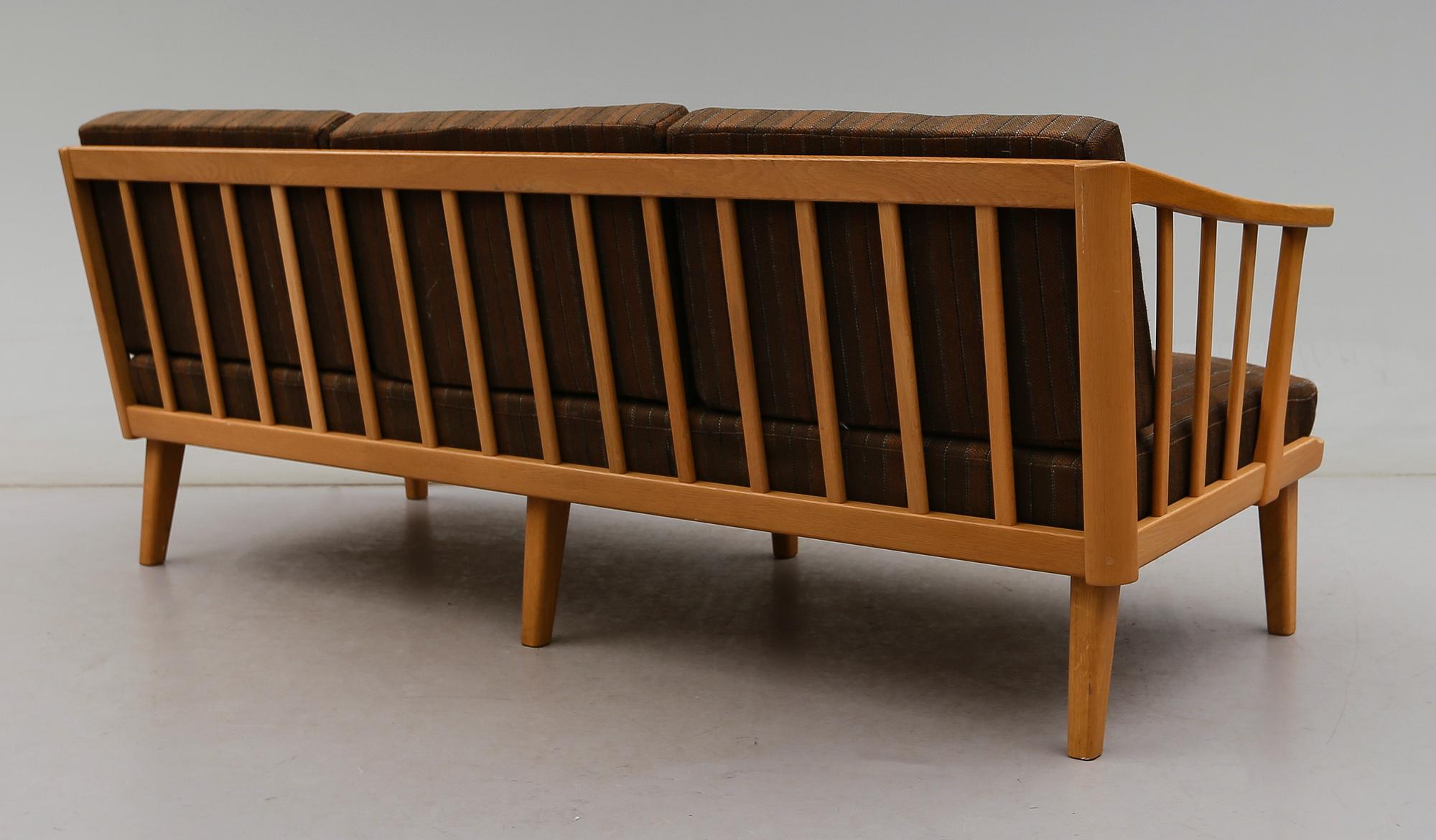 SOFFA, "Visingsö", Carl Malmsten, Karl Andersson & söner, 1900-talets andra hälft.