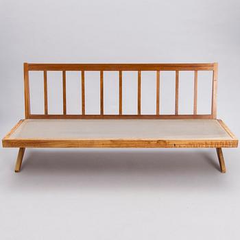 Olavi Hänninen, A 3-piece 1960s 'Bumerang' sofa suite for HMN Huonekalu Mikko Nupponen, Lahti, Finland.