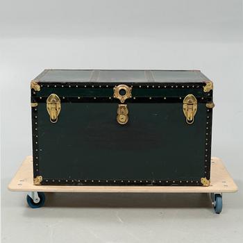 KOFFERT, omkring sekelskiftet 1900.