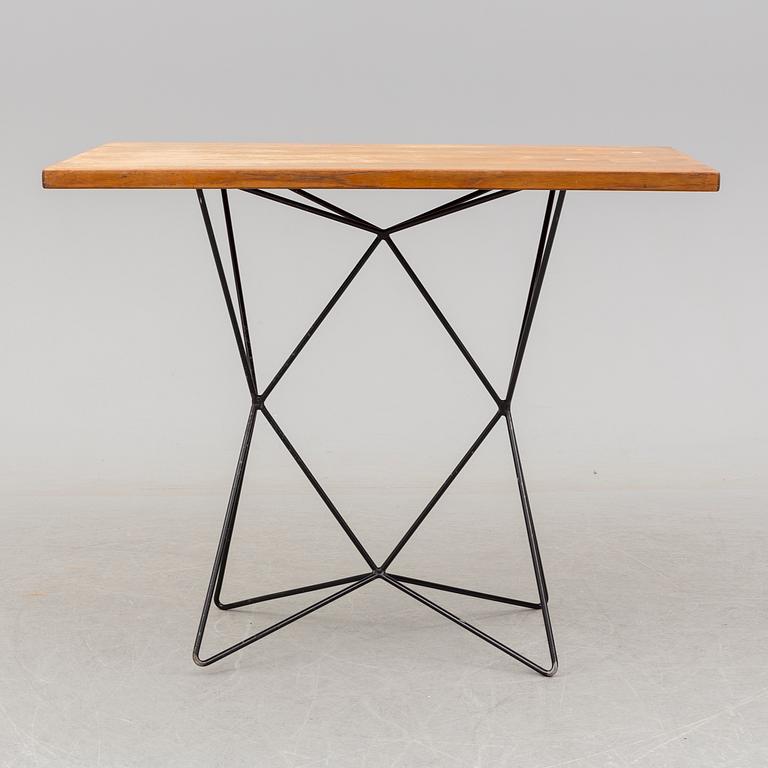 A table / coffee table / high table, "A2 / Trehöjdsbordet", designed by BENGT JOHAN GULLBERG ca 1952.