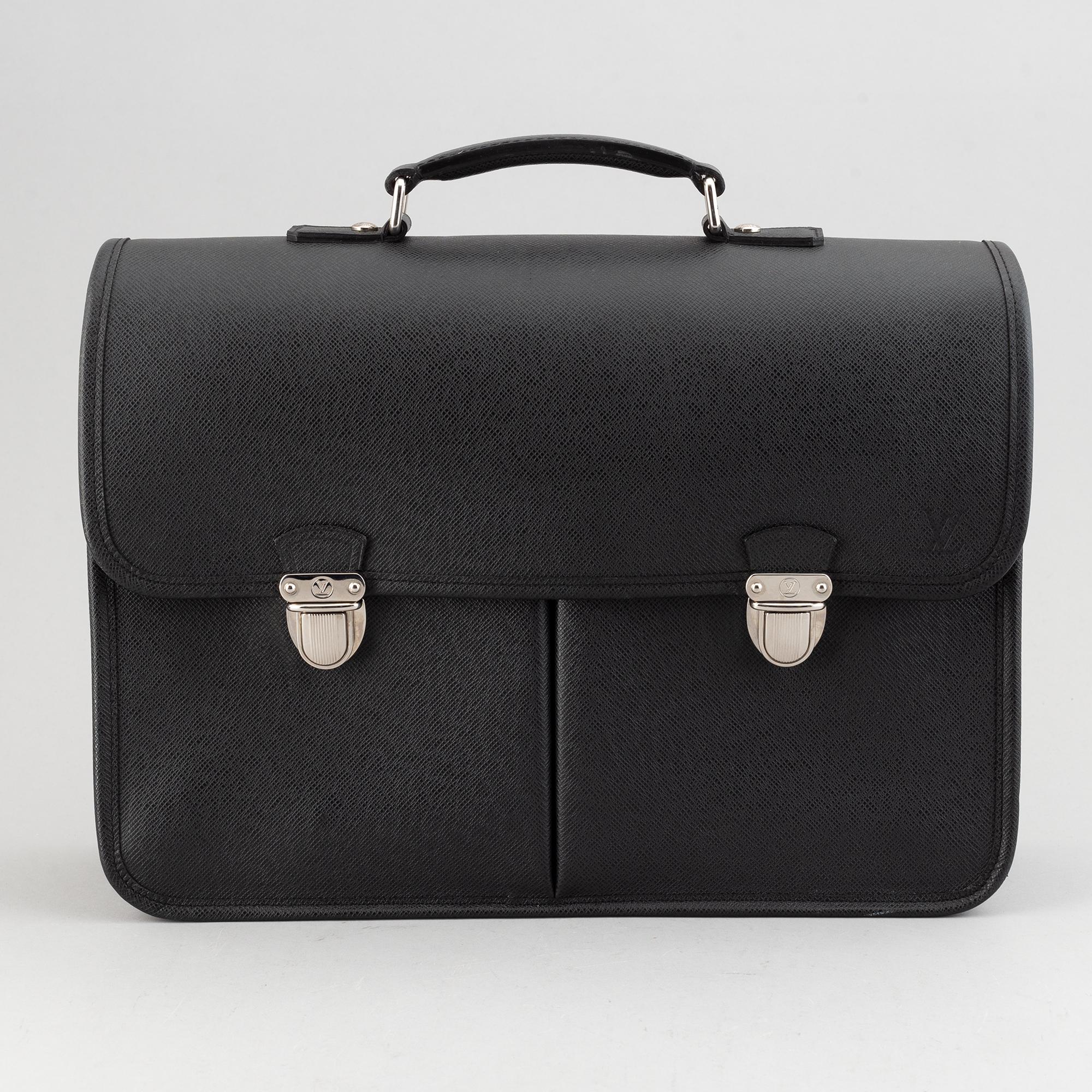 春早割 taiga 'Anton' Vuitton, Louis briefcase. Bukowskis - ビジネスバッグ
