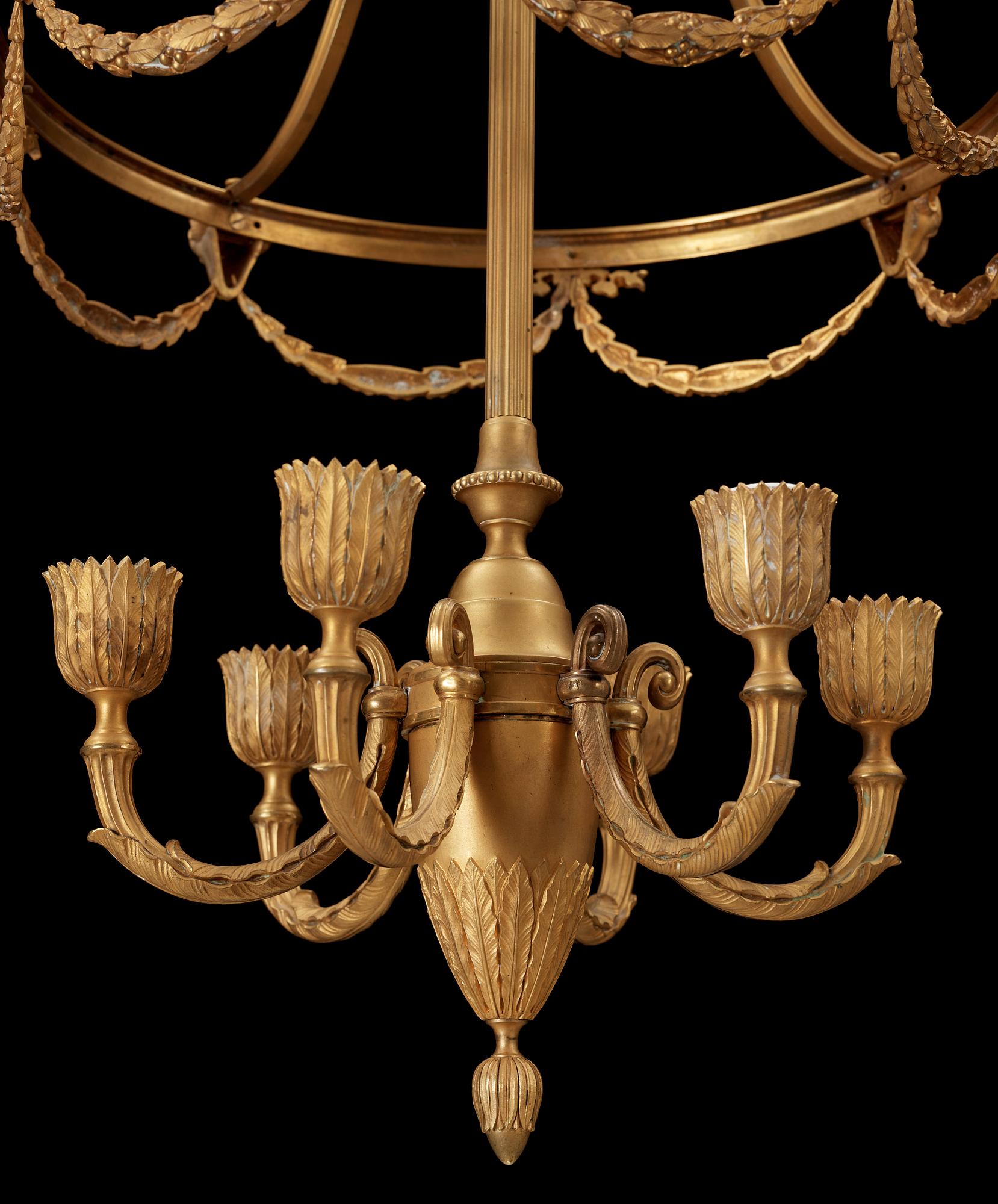 LJUSKRONA, förgylld metall, empirestil, tidigt 1900-tal. H 74.