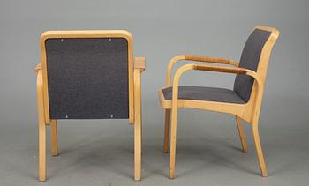 STOLAR, 2 st, modell E45, Alvar Aalto, Artek.