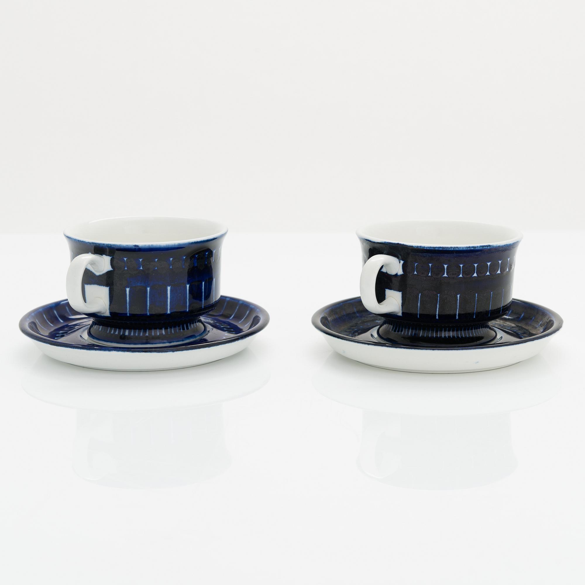 Ulla Procopé, moccakoppar med fat, 10 st, porslin. Arabia.