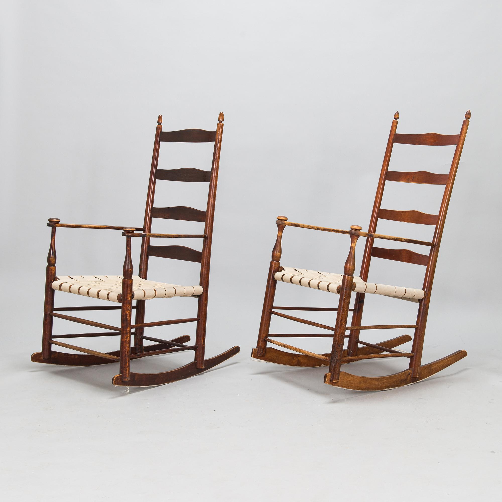 Two Shaker style rocking chairs, early 20th century.