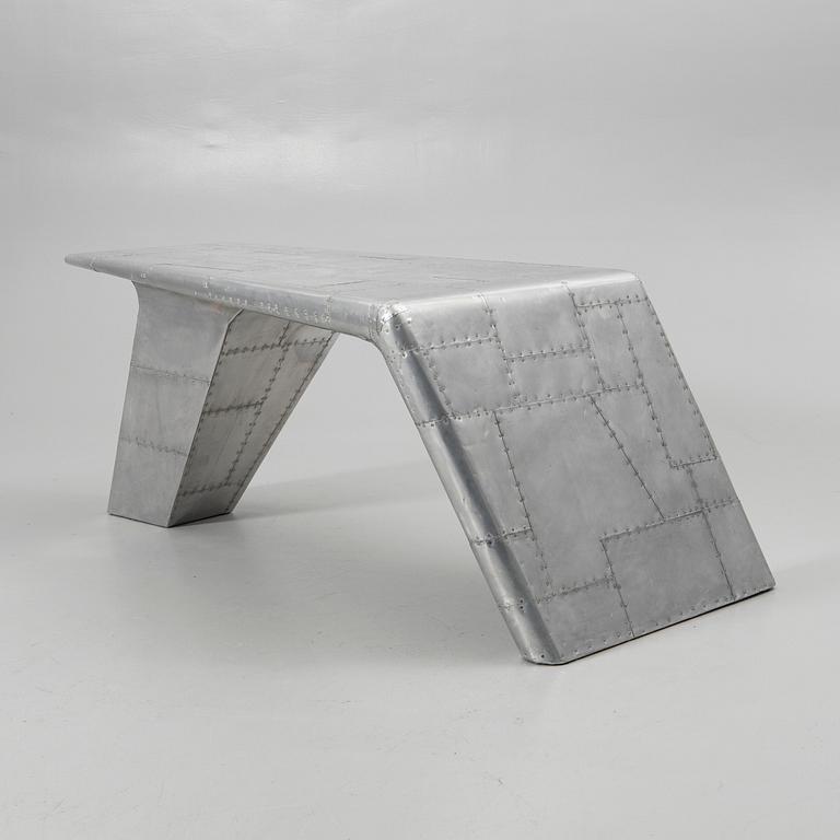 Timothy Oulton, skrivbord "Aviator Blackhawk Valkyrie" Artwood, 2000-tal.