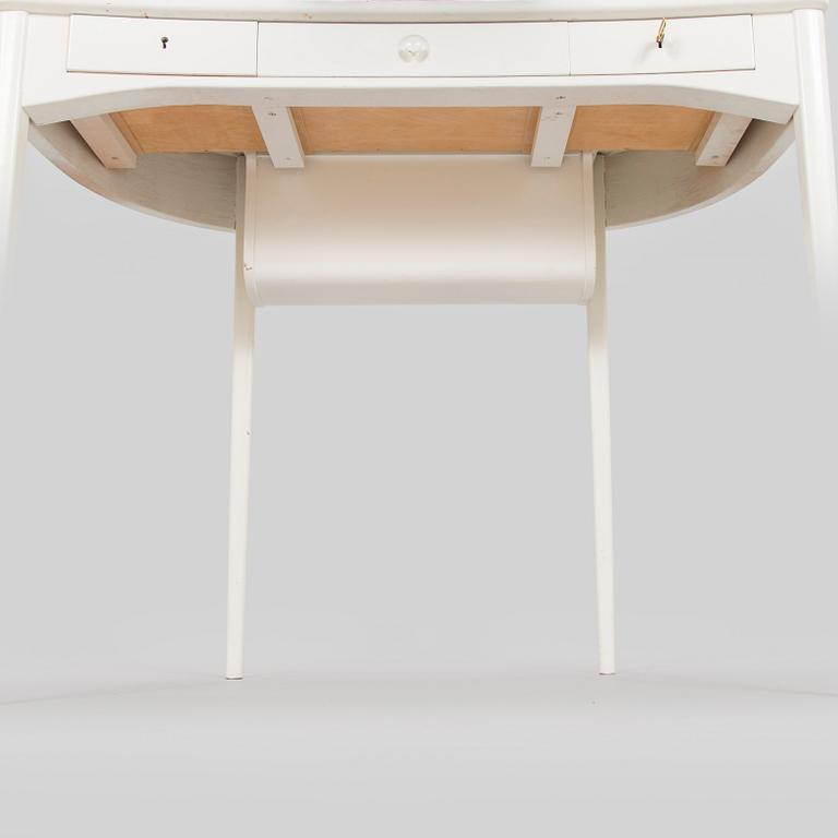 Carl Malmsten, a 1960s 'Birgitta' dressing table.