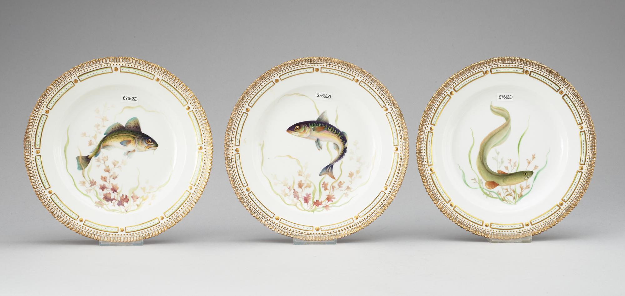 TALLRIKAR, 22 stycken, porslin. "Fauna Danica", Kunglig Dansk, 1900-tal.