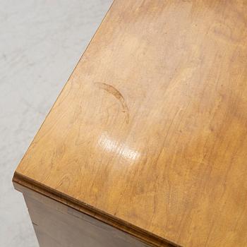 A functionalist book case, 1930s/1940s.