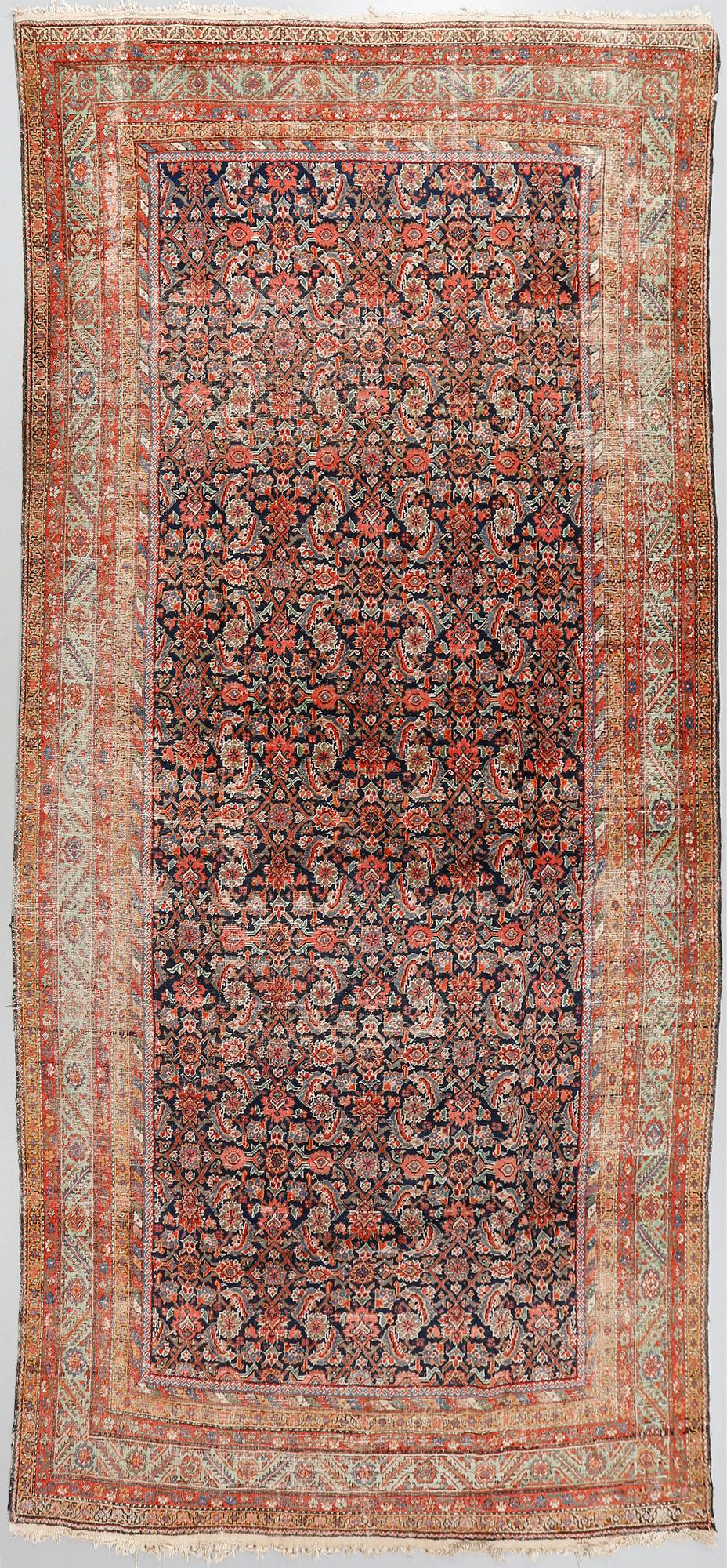 A Farahan rug, semi-antique/antique, 390 x 197 cm.