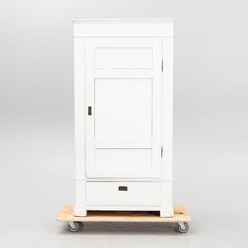 Klädskåp, 1800-talets slut.