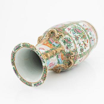 Vas, porslin, Kanton, Qingdynastin, 1800-tal.