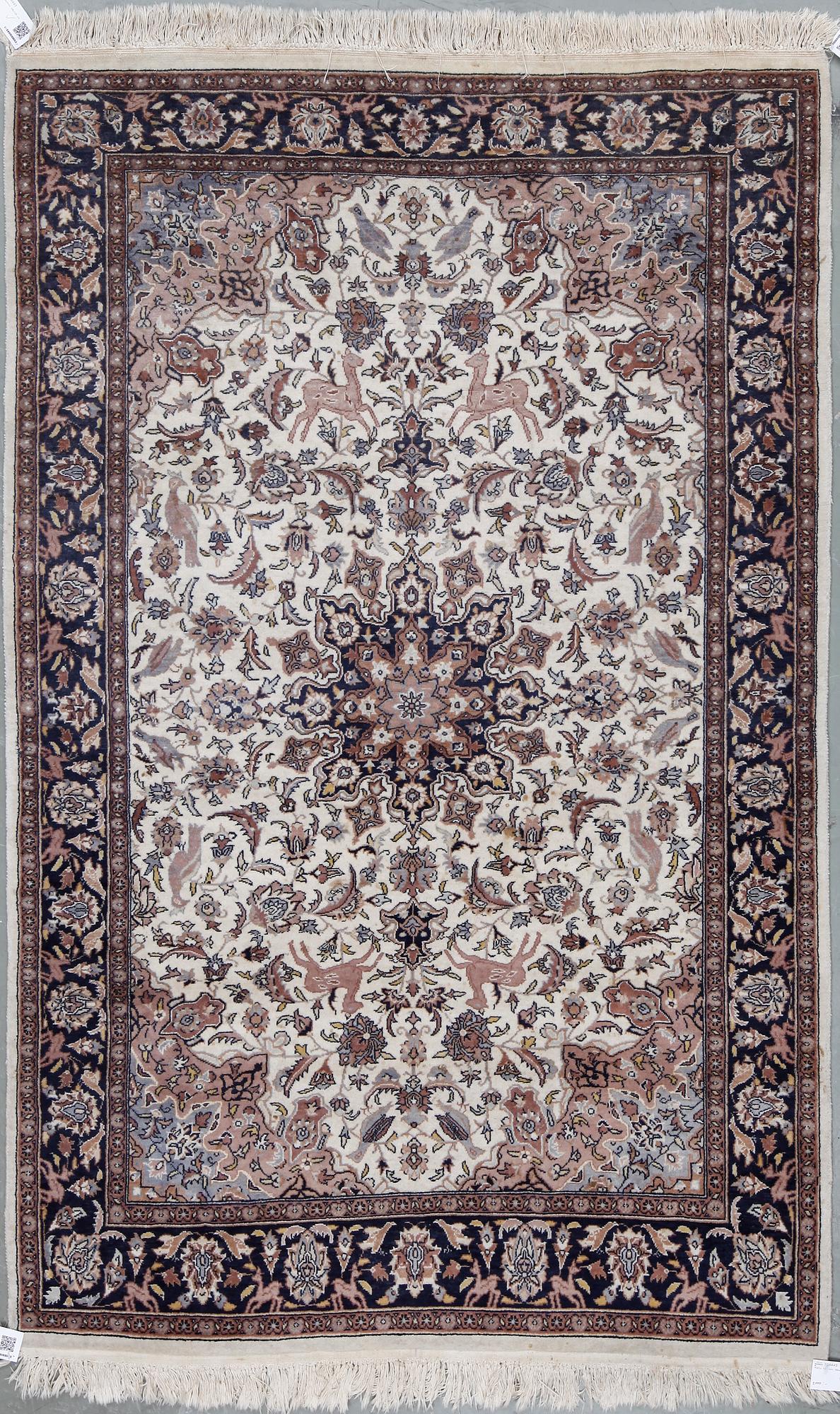 MATTA, Kashmir, figural, ca 196x126 cm.
