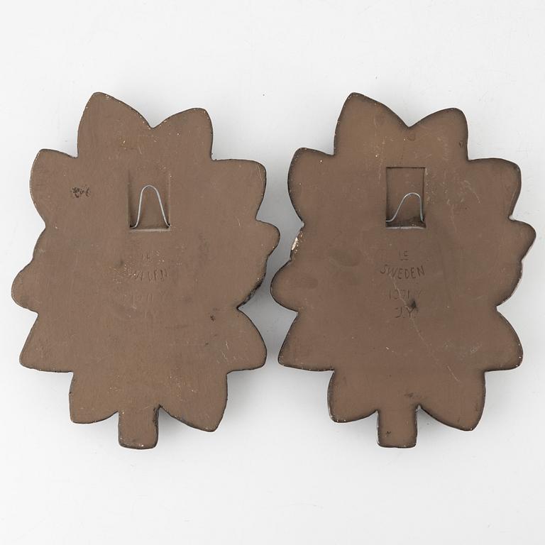 Irma Yourstone, väggreliefer, 4 st, lergods, Upsala-Ekeby, 1900-talets andra hälft.