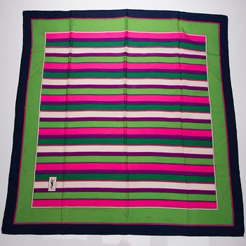 HUIVEJA, 3 kpl, Yves Saint Laurent.