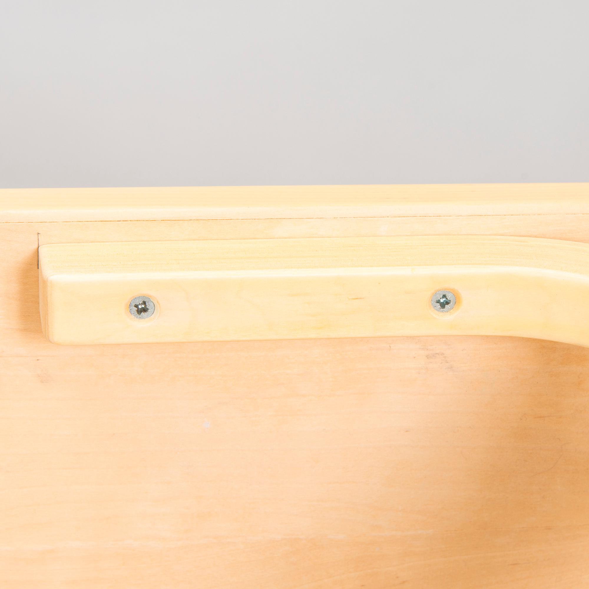 Kari Asikainen, a 'Kari' coffee table, P.O. Korhonen.