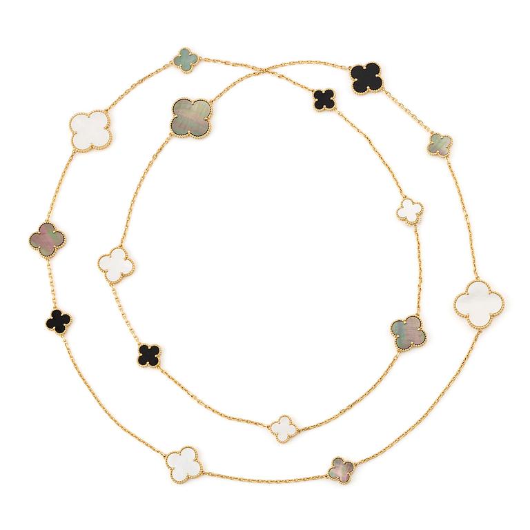 A Van Cleef & Arpels necklace "Alhambra" 18K gold and Mother-of-pearl.