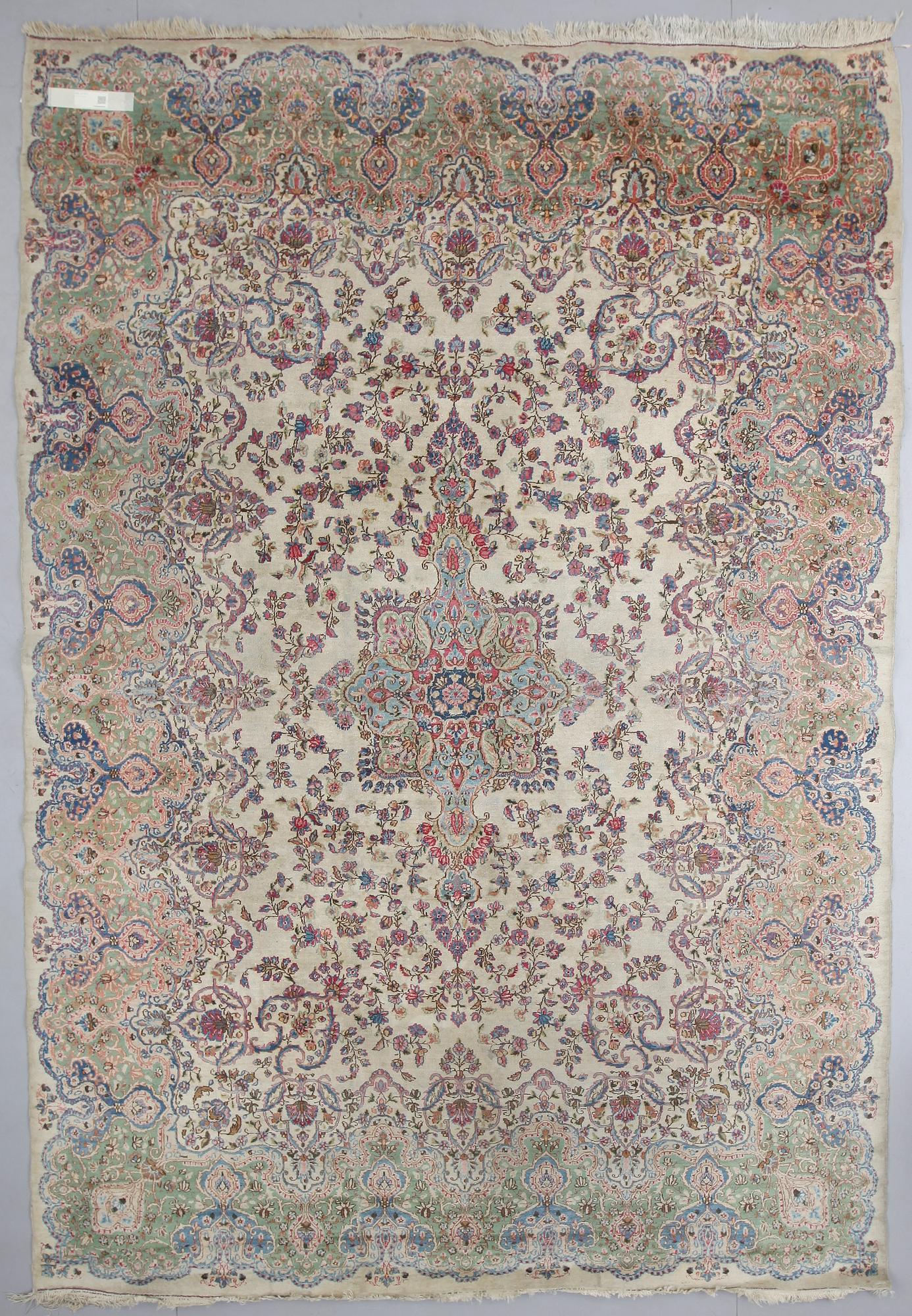 MATTA, Kirman, ca 342 x 237 cm.