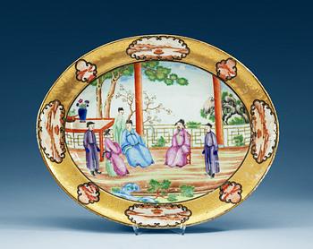 A Canton famille rose 'Rockefeller-pattern' serving dish, Qing dynasty, ca 1800.