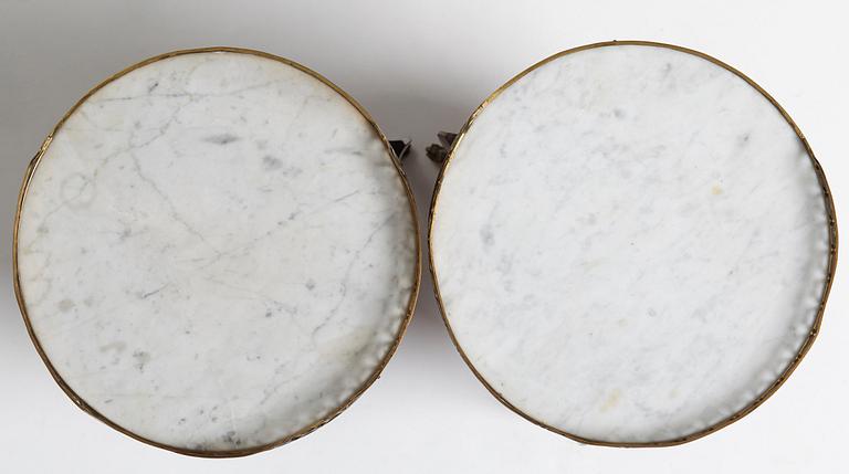 SKÅP, ett par, signerade H Bachelier, Frankrike 1800-talets andra hälft.