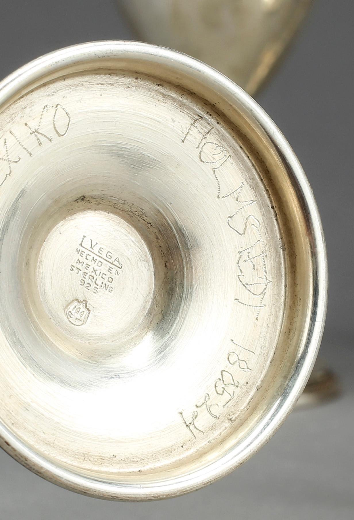 BÄGARE PÅ FOT, 6 st, sterling silver, Mexico 1900-talets andra hälft. Vikt tot ca 1017 gram.