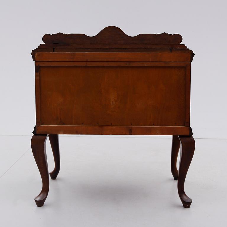 SIDEBORD, 1900-talets mitt.