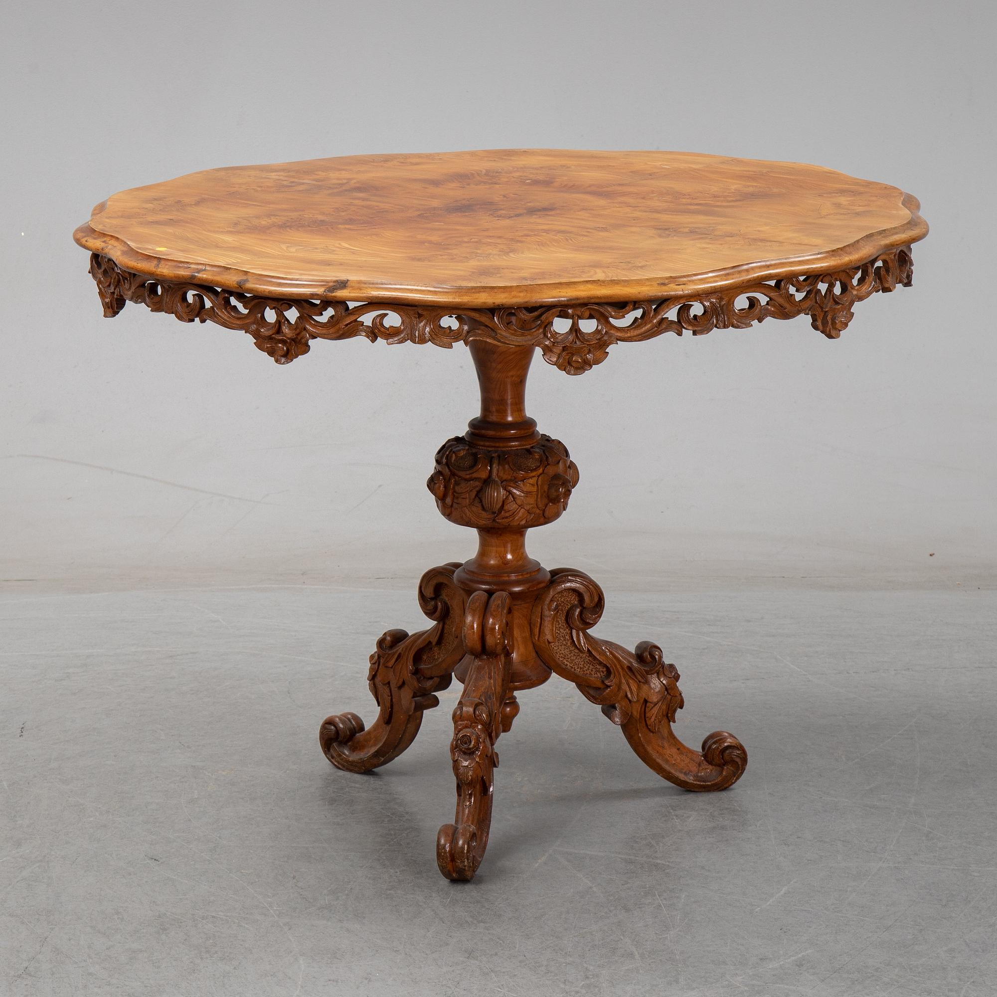A rococo-style table from the second half of the 20th century.