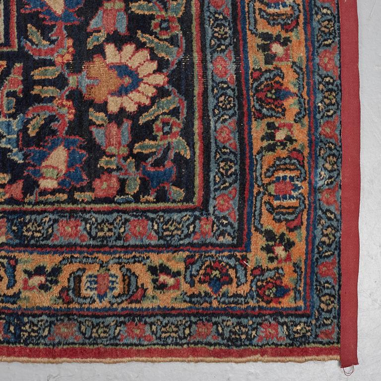Matta, Antik Khorasan, ca 373 x 270 cm.