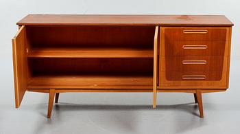 SIDEBOARD, 1900-talets andra hälft.