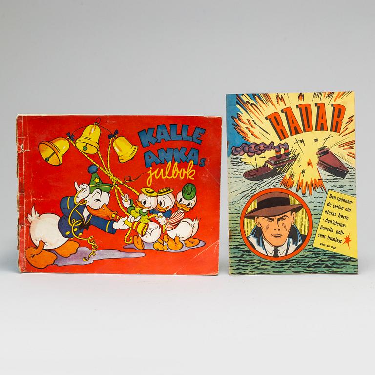 12 magazines including Kalle Ankas julbok 1945.