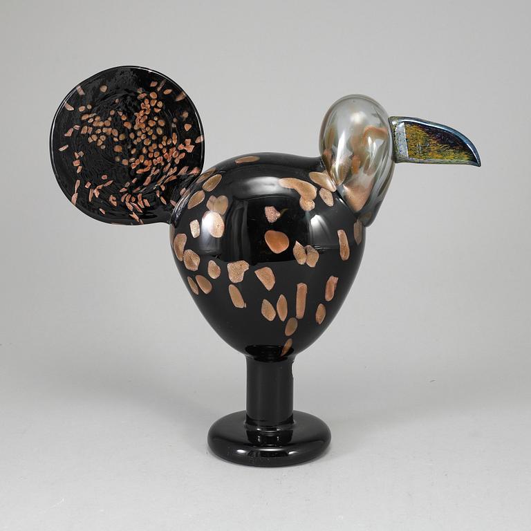 OIVA TOIKKA, a glass bird "Ladybird", numbered 626/1000, signed O. Toikka Nuutajärvi .