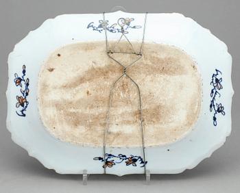 STEKFAT, porslin, Kina, Qianlong, (1736-1795).