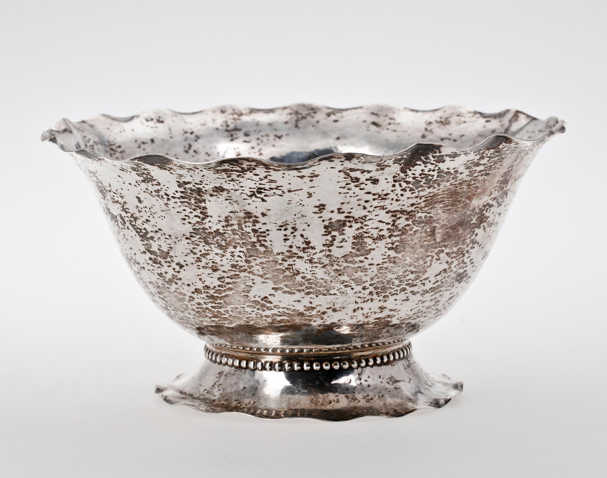 SKÅL, silver. CG Hallberg, Stockholm 1903. Vikt  314 gr.