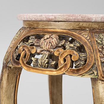 Piedestal, 1900-talets andra hälft.