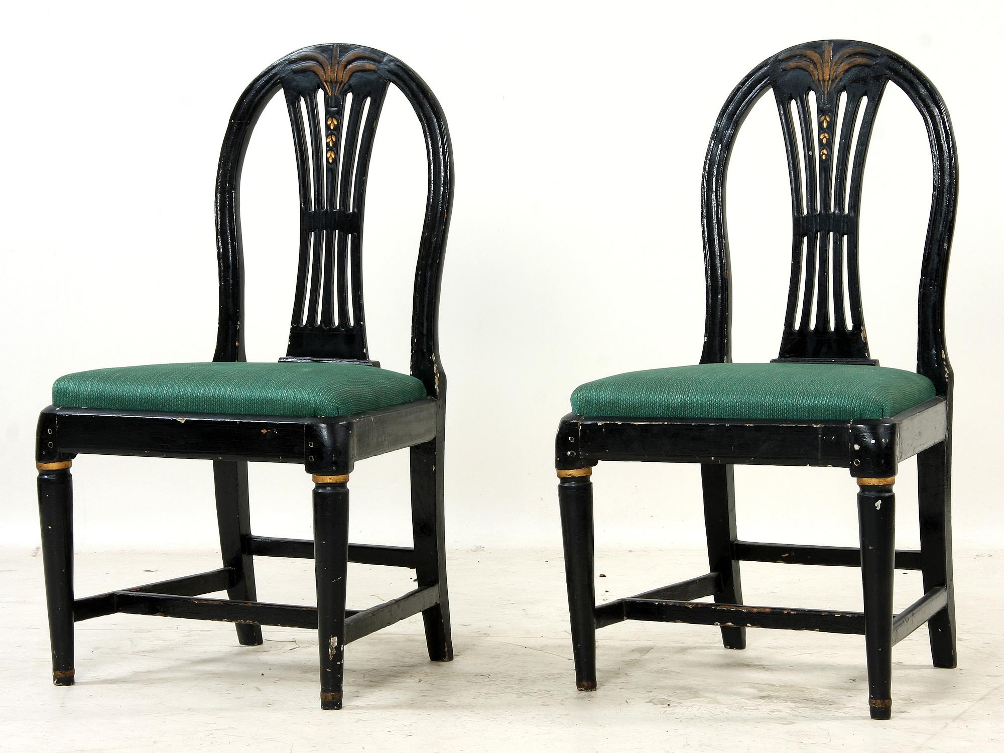 STOLAR, 2 st, gustavianskt provinsarbete, 1700/1800-tal.