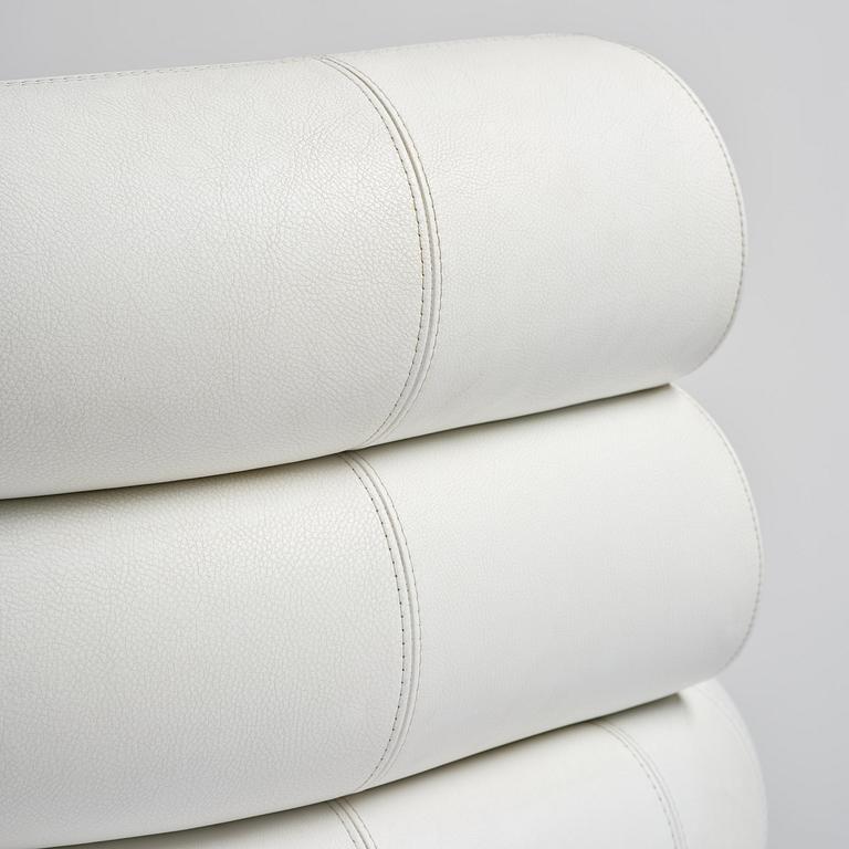 Eileen Gray, fåtöljer, ett par, "Bibendum", ClassiCon, Tyskland, efter 1990.