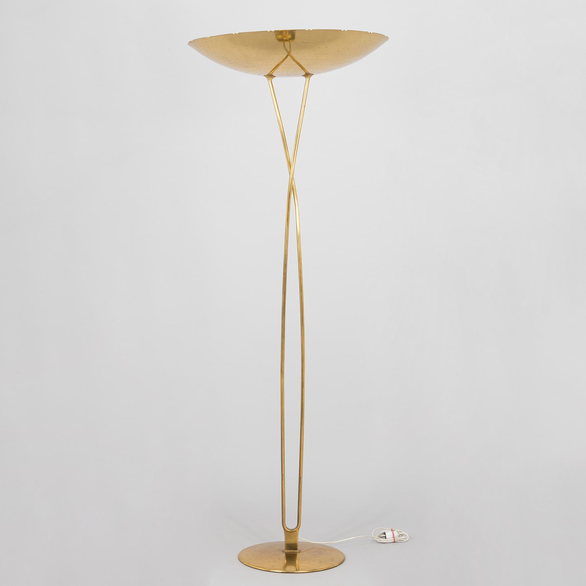 Paavo Tynell, A mid-20th century floor lamp model 9640, Taito Oy, Finland.