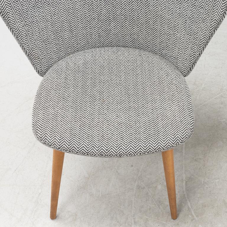 Jonas Lindvall, stolar 4 st, "Miss Holly Upholstered", Stolab, formgiven 2018.