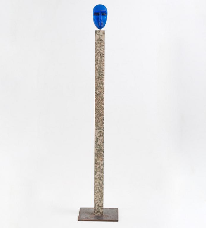 Bertil Vallien, a unique sand casted blue glass 'Head' sculpture on a hewn and polished limestone plinth, Kosta Boda, Sweden.