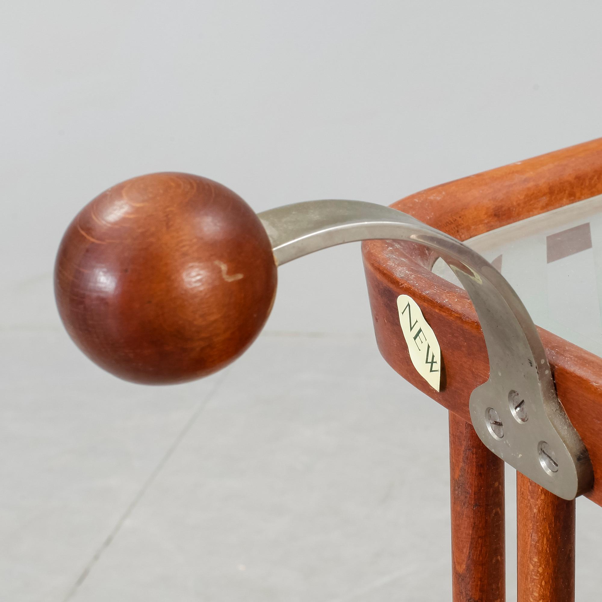 SERVERINGSVAGN, 1900-talets andra kvartal.