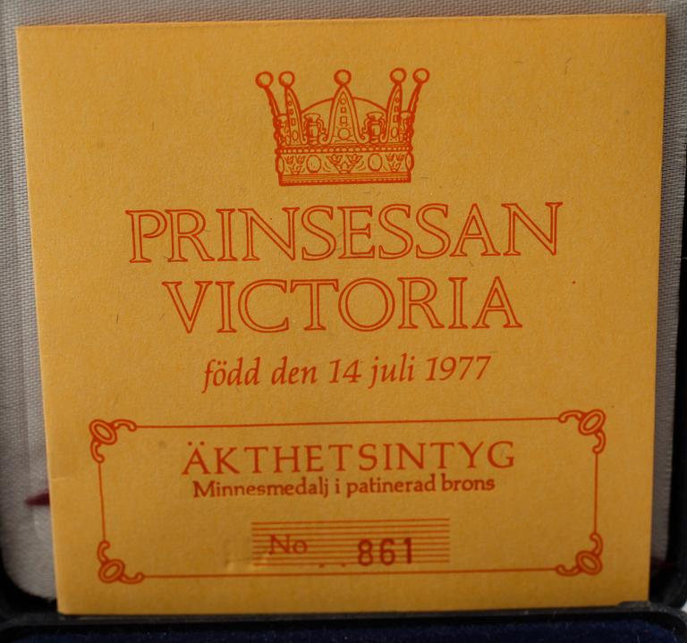 SAMLING MEDALJER OCH MYNT ca 25 st, brons, 1900-tal.