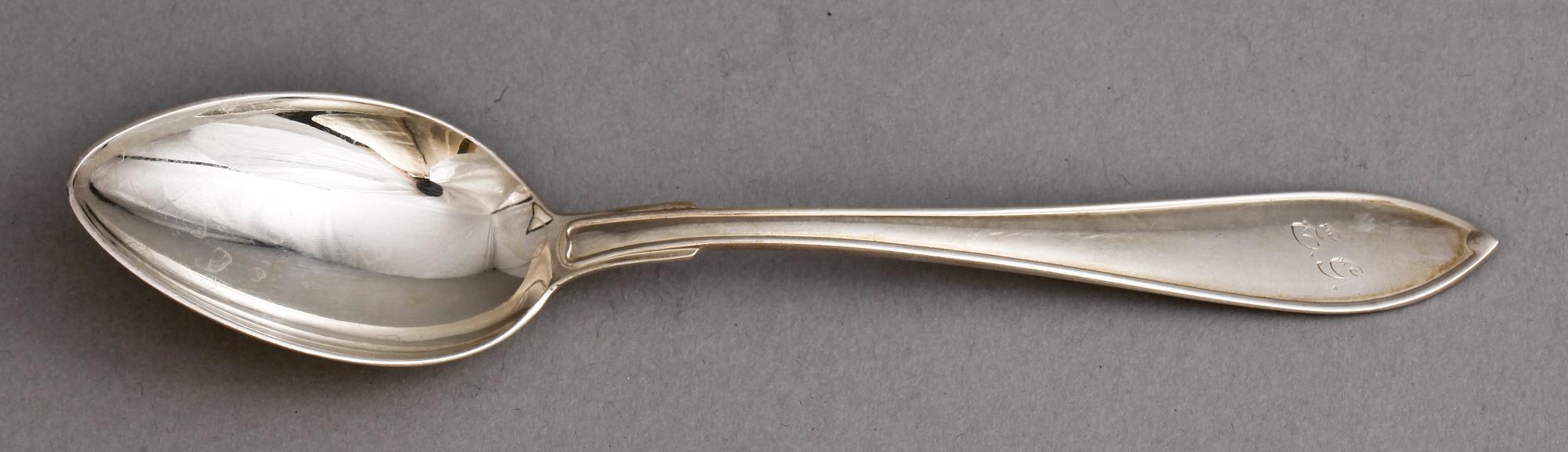 TESKEDAR, 6+6, silver, "Svensk spets", CG Hallberg o GuldsmedsAB, Stockholm, 1922-1928. Ca 205 g.