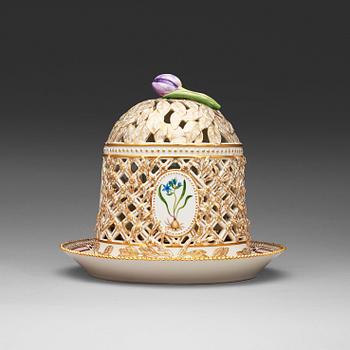 1544. A Royal Copenhagen 'Flora Danica' ice-bell, 20th Century.