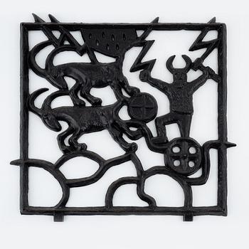 Olle Hermansson, a cast iron fire screen, Husqvarna.