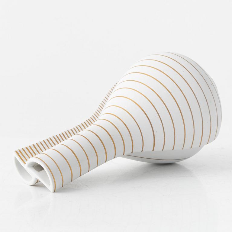 Wilhelm Kåge, a 'Guldsurrea' stoneware vase, Gustavsbergs studio.