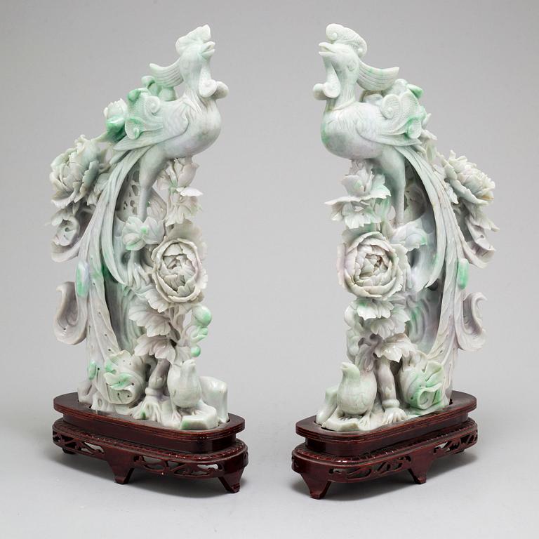 A pair of Chinese modern pale green and pale mauve stone carvings/sculptures, 20th century.